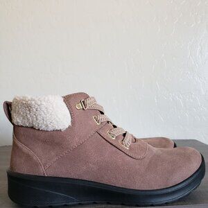 Bzees Generation Cozy Faux Fur Ankle Booties Brown Size Women's 9.5 Side Zipper